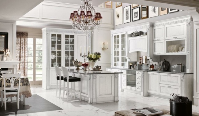 Kuchyňa z dreva v kráľovskom štýle