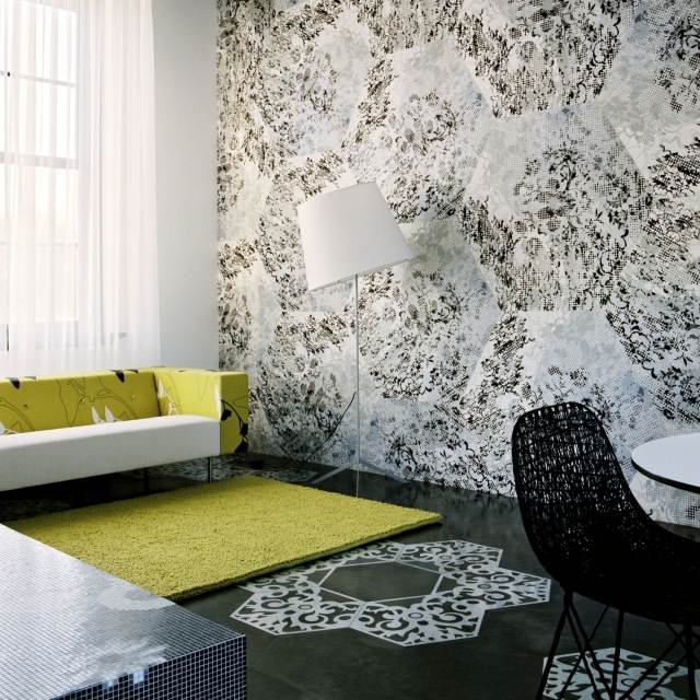 uhlíková stolička s moderným dekorom so zelenými akcentmi