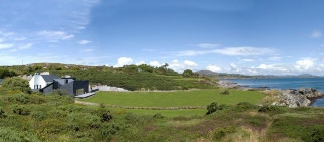 prerobenie obytného domu írsko pobrežná bridlicová fasáda Bytový dom prerábajúci fasádu bridlicového pobrežia v Írsku