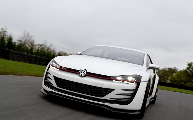 VW Golf Design Vision GTI 2013 biela VW Golf Design Vision GTI vpredu