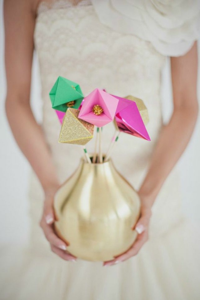 Ďalšia dekorácia stola v geometrickom prevedení dizajn dekorácie stolu geometrický moderný pestrý