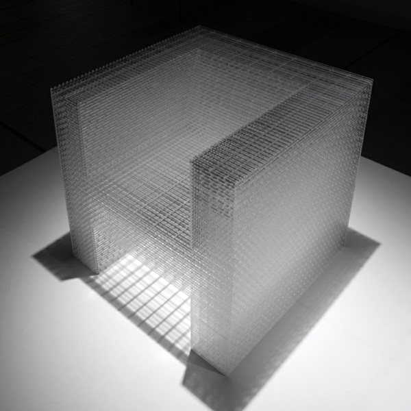 Veľtrh nábytku Návrh stoličky v Miláne Veľtrh nábytku Milan Stolička Design 2013 Akryl