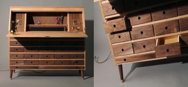 Dizajnový pracovný stôl počítač vstavaný do mnohých oddelení, praktický Dizajnový pracovný počítač zabudovaný v mnohých oddeleniach prakticky