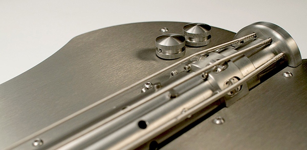 basgitara nerezové skrýš nerezové telo