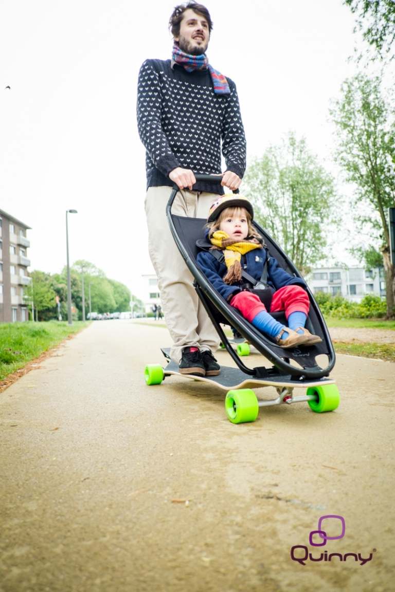 Kočík Quinny ponúka dieťaťu plný komfort dizajnový kočík jazdiť na bicykloch zelený longboard quinny