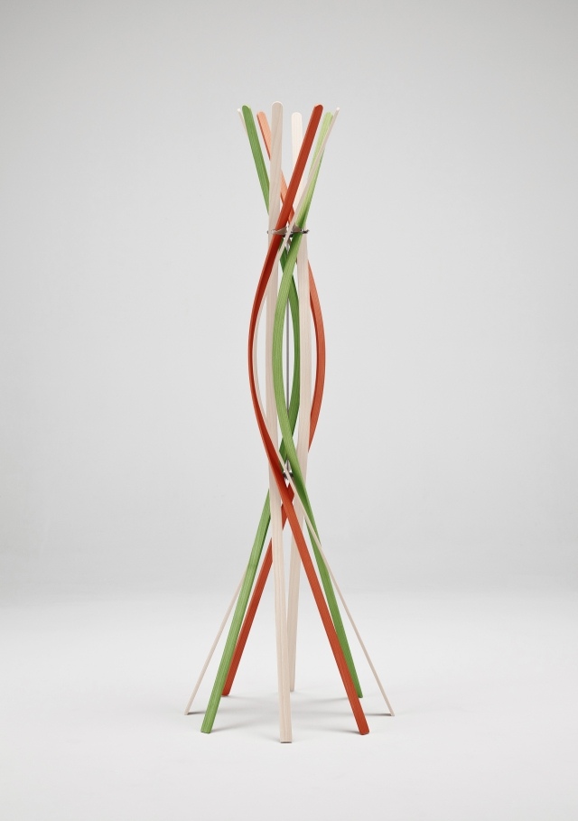 značkový stojan na oblečenie bukové drevo horm Taliansko