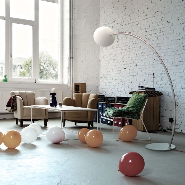 svetelný dizajn podľa fontana arte lampa guľovitého tvaru