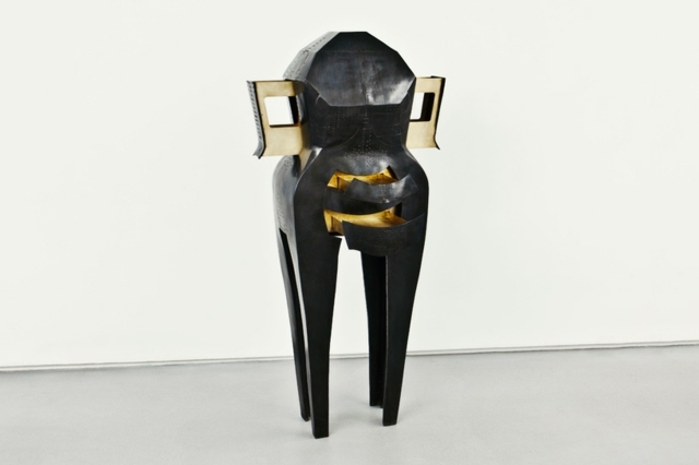 Socha skriňa dizajnový nábytok zásuvky úložný priestor