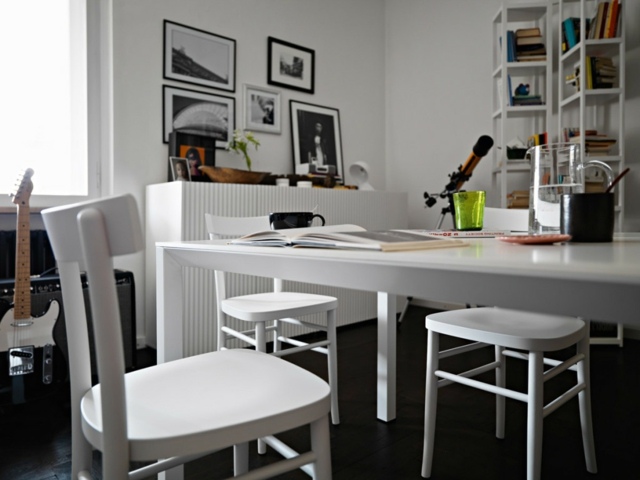 Foto stenový policový systém skladací jedálenský stôl pre gitarové knihy