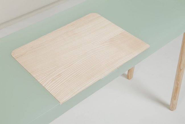 Klávesnicový výsuvný stôl-moderný dizajn-písací stôl