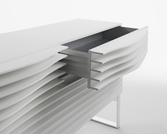 príliv majstrovské dielo rôzne farby dynamika pohybová motivácia