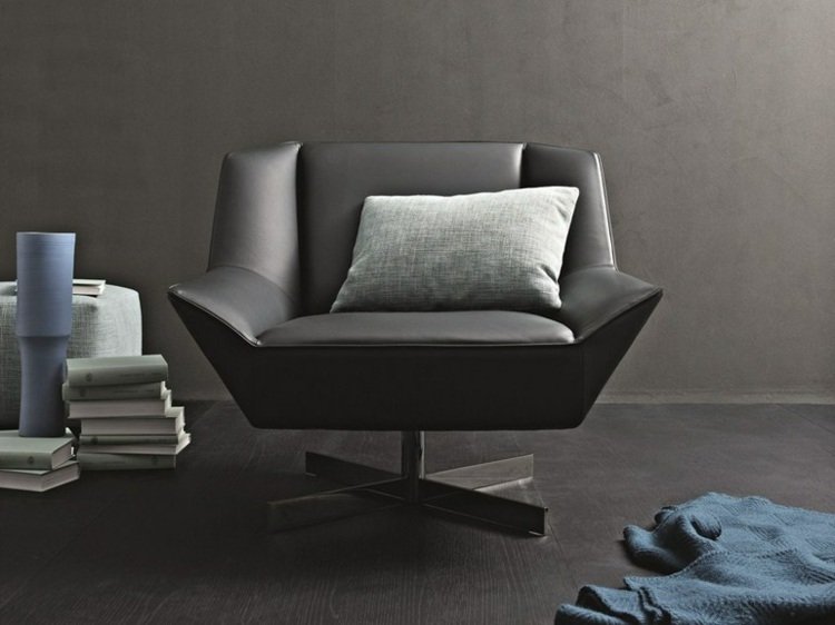 Moderné kreslo v čiernom kovovom ráme