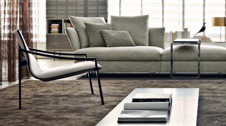 biely čierny kovový moderný nízky konferenčný stolík