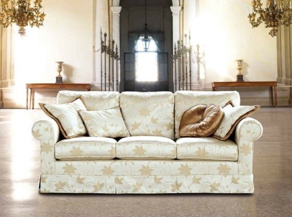 Obývacia izba v kráľovskom štýle