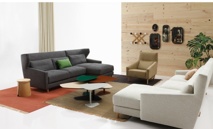 Pohovka v ľudovej sivobielej verzii s kútikmi na čítanie Folková sedačka v šedom a svetlom prevedení