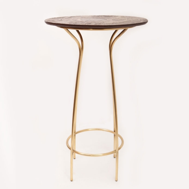 Dizajnová stolička z medených nôh, Sharon, web designer