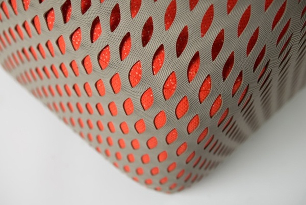 konštrukčná stolička dizajnérskej stoličky od Benjamina Huberta