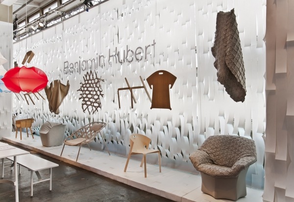 dizajnérska stolička výstavného stánku od Benjamina Huberta