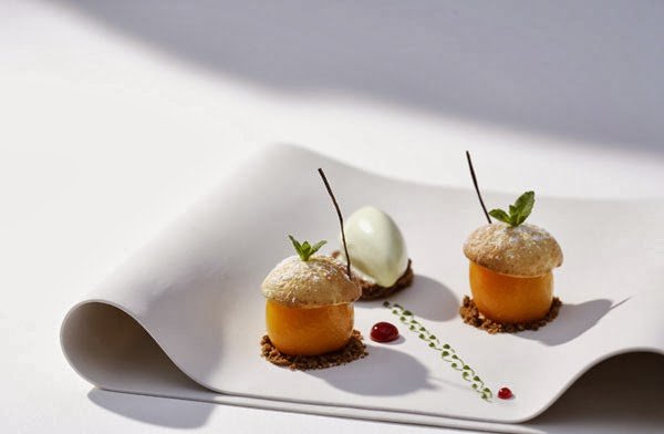 dizajnový keramický kus plechu ohýbajúceho list papiera značkový porcelánový ohýbací list papiera