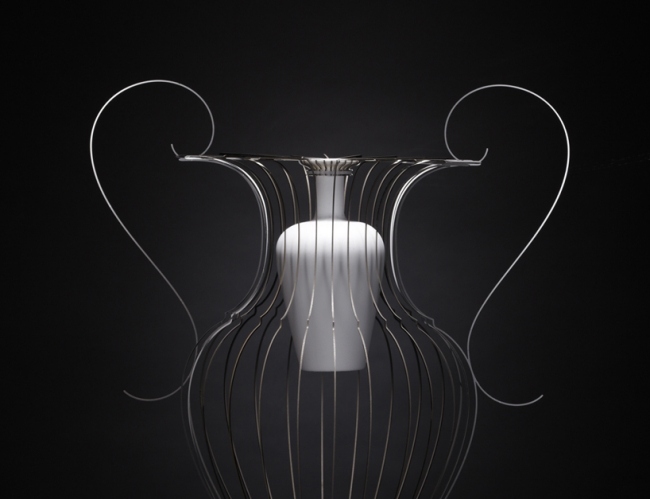 vázy porcelán nerezová oceľ lin wei-teng starožitnosť moderné porovnanie dizajnérske vázy porcelán nerezová oceľ lin wei-teng starožitný moderný