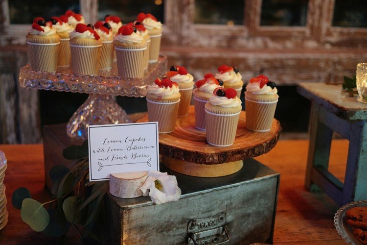 Jesenná svadba - košíčky s ovocím Jesenné svadobné bufetové sladkosti
