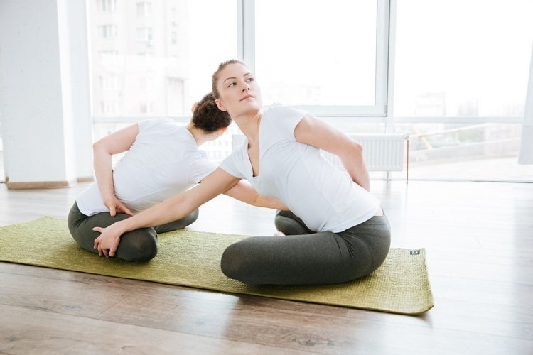 Jóga pre dvoch, na čo si dať pozor