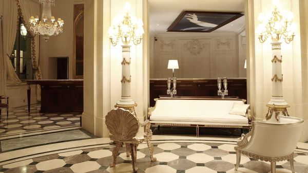 recepcia le meurice najdrahšie najkrajšie hotely paríž recepcia le meurice najdrahšie najkrajšie hotely v paríži