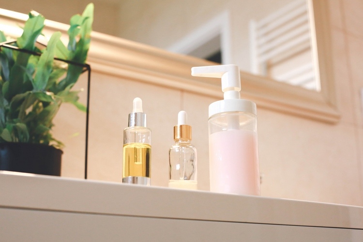 Sérum proti vráskam a čistiace mlieko