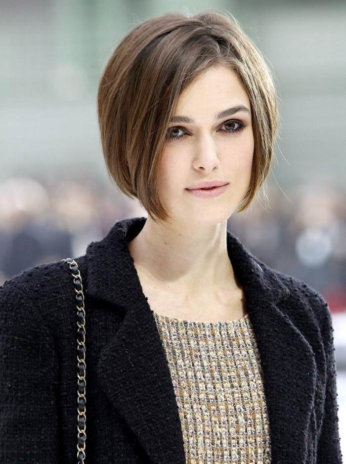 krátky klasický bob po bradu hranatý tvar tváre short-bob-a-line-keira-knightley
