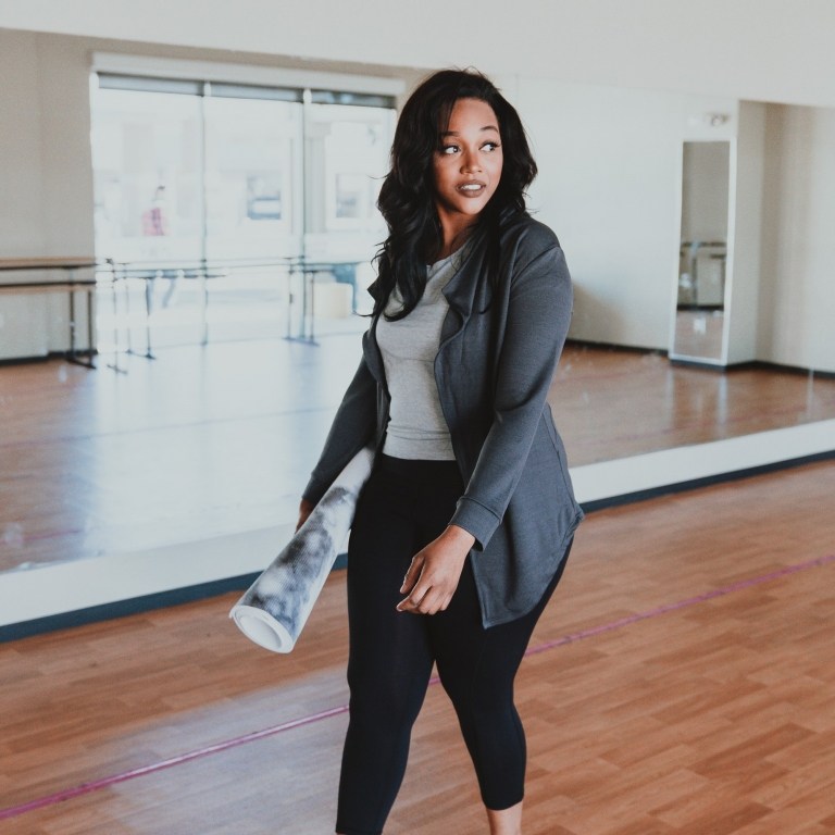 Ktoré legíny pre silné nohy, kompresné legíny s vysokým pásom