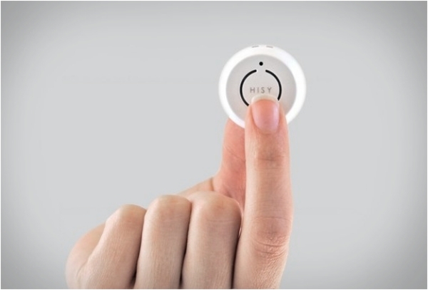 Jeho rozmery sú porovnateľné s ľudským prstom hisy-bluetooth-kamera-diaľková spúšť-fotografovanie