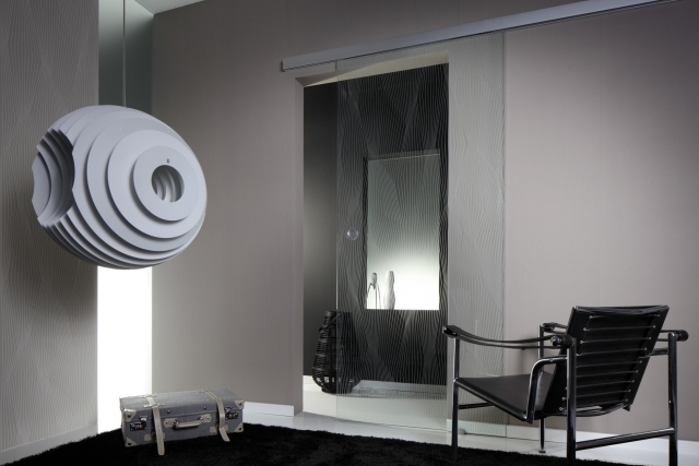 dizajn sklenené posuvné dvere lars contzen sieťotlač minimalistická