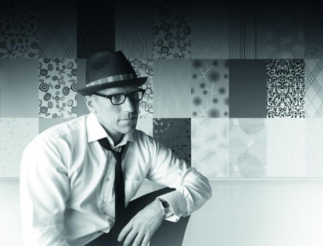 výtvarník lars contzen tapety koberce sklenené dvere