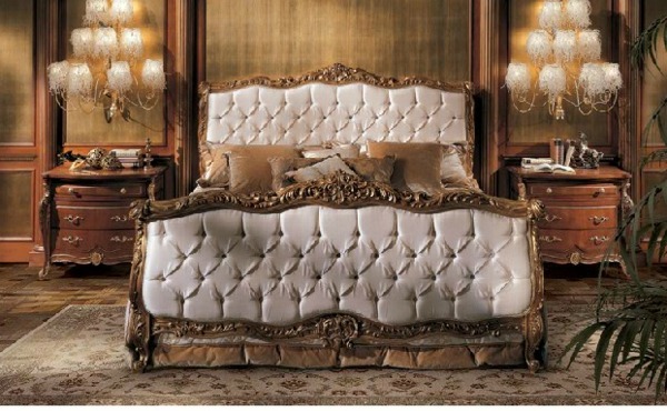 Baroková spálňa z krištáľového lustra