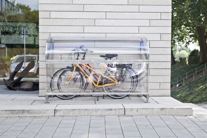 moderná, priehľadná garáž na bicykle - praktická a šetrí miesto Garáž na bicykel-transparentný-model-moderný-praktický-priestorovo úsporný-prevedenie