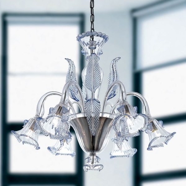 Benátsky lustr z priehľadného skla