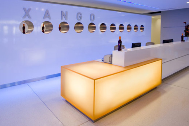 materiály 3form chroma príjem osvetlené panely materiály panely 3form chroma príjem osvetlený