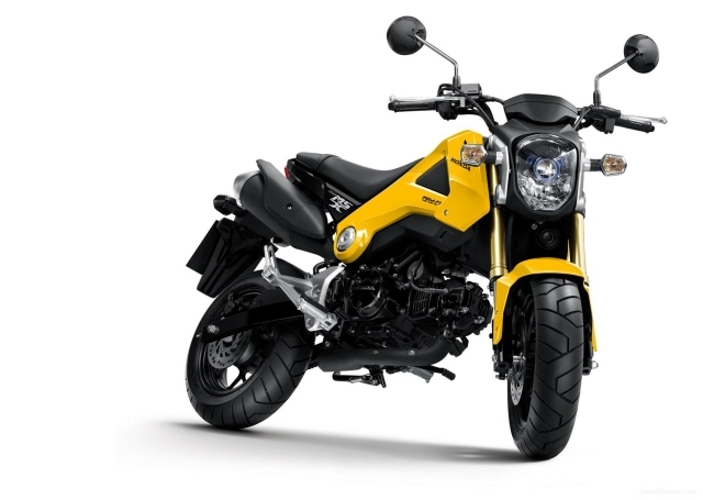 model žltého motocykla honda-msx125-2013-žltý model krytu