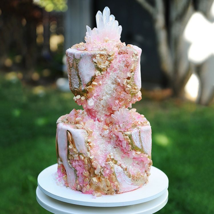 dobré krištáľové koláče vyzerajú veľmi realisticky