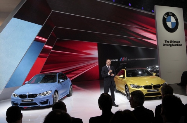 Predstavenie novej detroitskej autosalónu pre vozidlá BMW M4 a M3 2014 Nová detroitská autosalón vozidla BMW M4