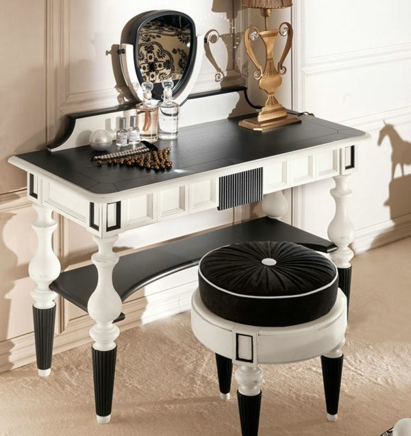 elegantný čiernobiely toaletný stolík elegantný čiernobiely toaletný stolík