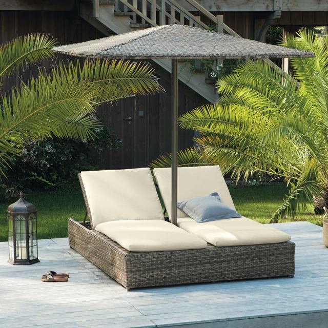 Ratanový záhradný nábytok slnečník lampáš betónové podlahy Materiály odolné voči betónu na slnečnú lampu