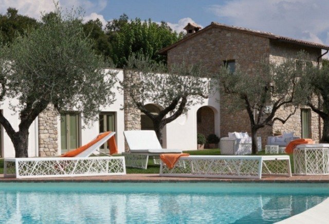 Záhradný bazén Samostatne stojaci dom Terasa Podlaha betón Bazén rodinný dom terasa podlahy betónové dosky