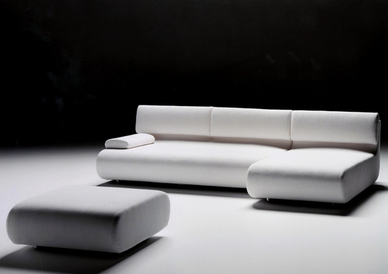 moderný kožený nábytok do obývačky