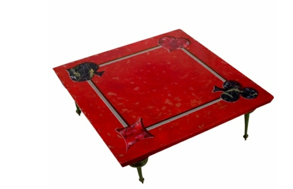 motívy červených stolových kariet