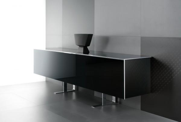 príborník čierny vysoký lesk novemezzo design lodovico acerbis