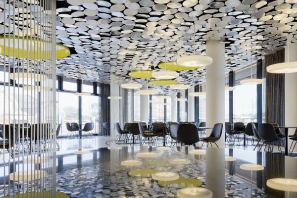 dizajnová kaviareň jedáleň design vom mirror magazin