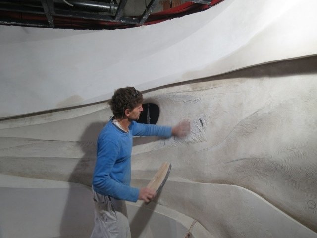 moderné strešné záhradné prestavby hotelové stenové panely škrupinový kameň