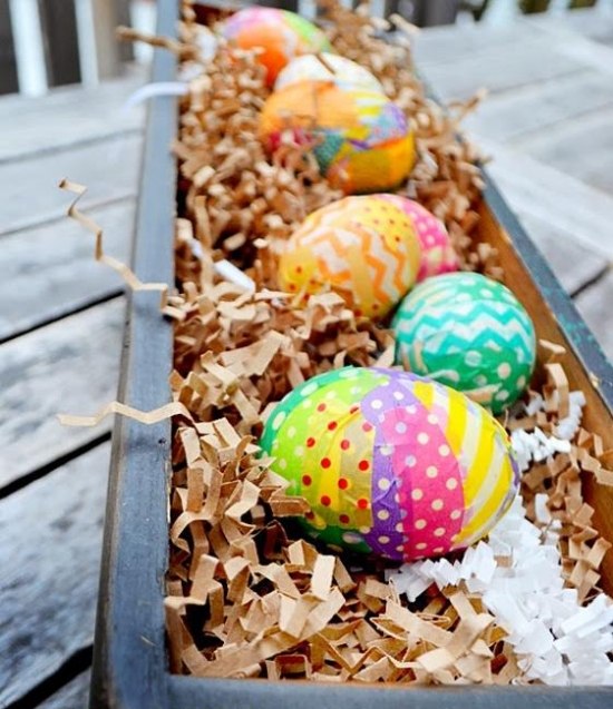 Zdobenie kraslíc techniky zdobenia decoupage aranžovanie Nápad na dizajn veľkonočných vajíčok zdobí techniky zdobenia decoupage