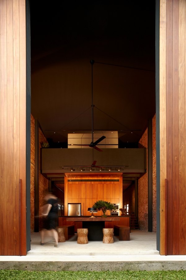 chang architekti prestavba renovácia brána do záhrady chang architekti renovácia renovácia prístup do záhrady